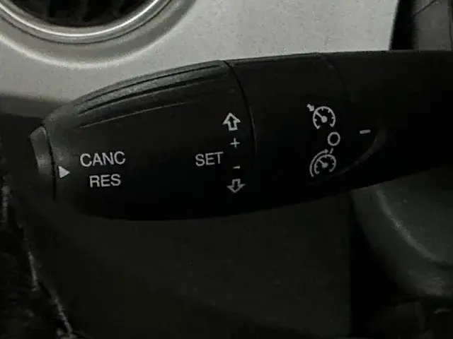 Fiat 500C 1.0 Hybrid Connect 16