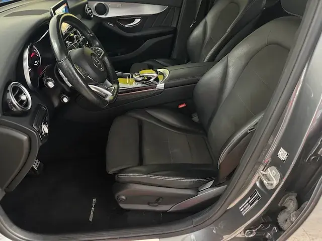 Mercedes-Benz GLC 350 e AMG Line 4-Matic 9