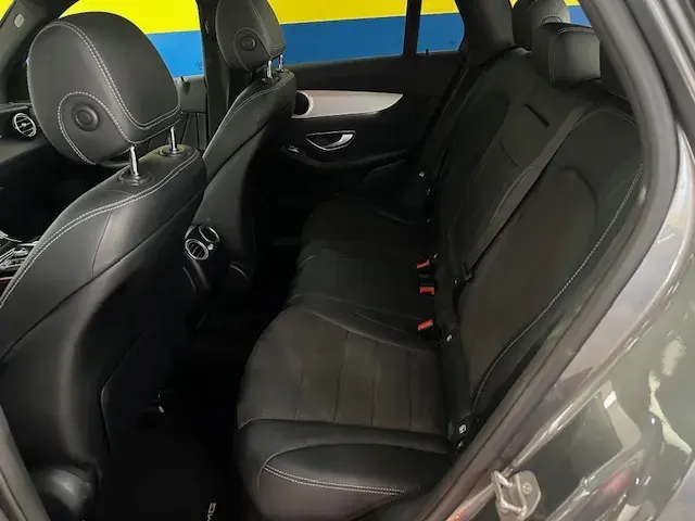 Mercedes-Benz GLC 350 e AMG Line 4-Matic 11