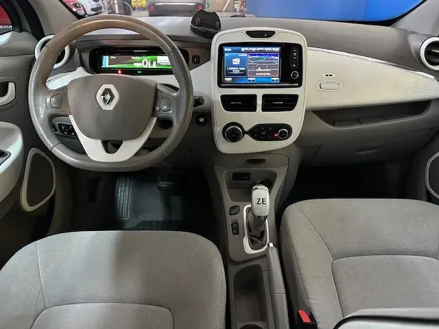 Renault Zoe Life 9