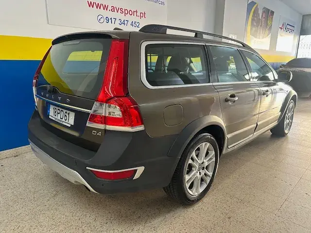 Volvo XC 70 2.0 D4 Momentum Geartronic 3