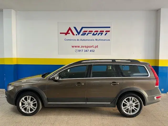 Volvo XC 70 2.0 D4 Momentum Geartronic 6