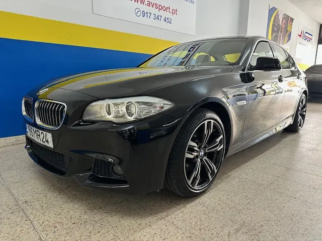 BMW 520 d Pack M Auto 7