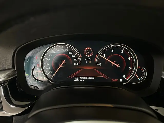 BMW 520 d Pack M Auto 18