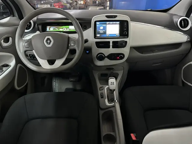 Renault Zoe (c/ Bateria) Intens 12