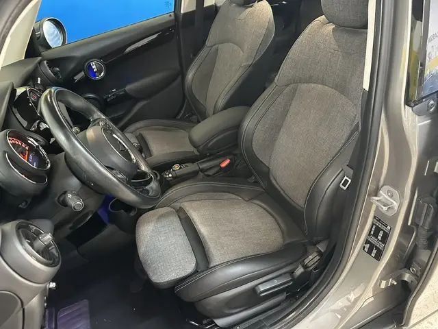 MINI 5 Portas Cooper 10