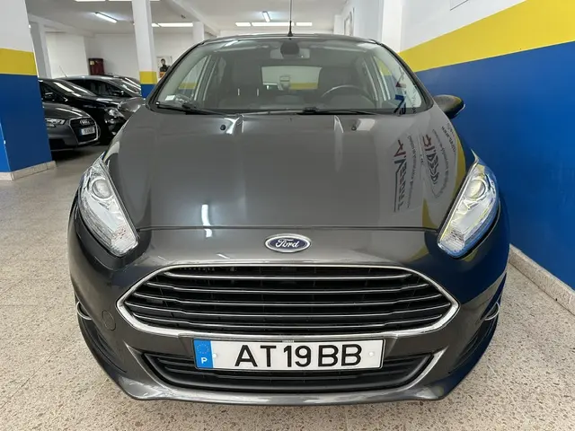 Ford Fiesta 1.0 EcoBoost S&S Titanium 4