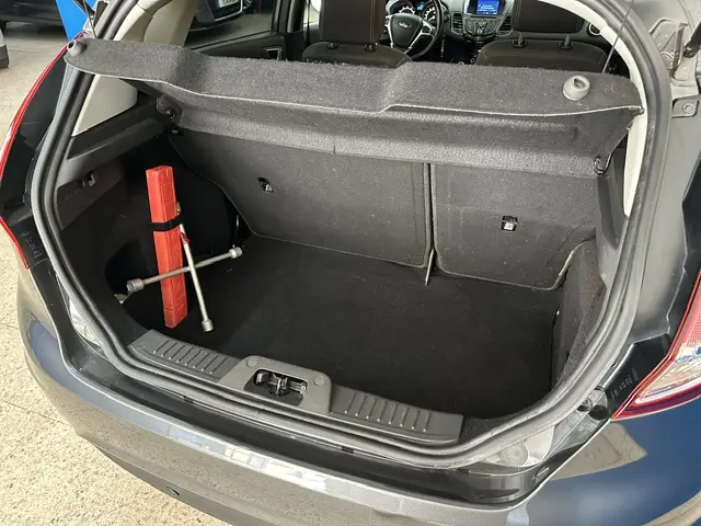 Ford Fiesta 1.0 EcoBoost S&S Titanium 23