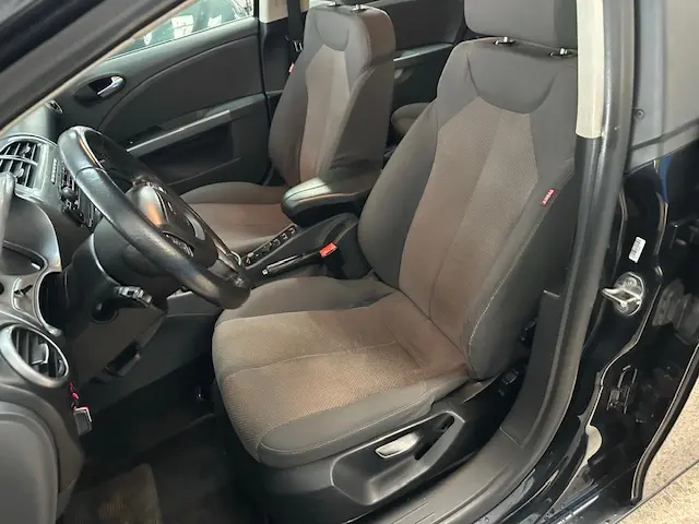 SEAT Leon 1.6 TDI ECOMOTIVE Style 11