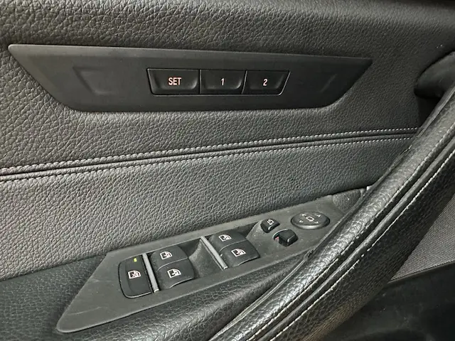 BMW 520 d Pack M Auto 20