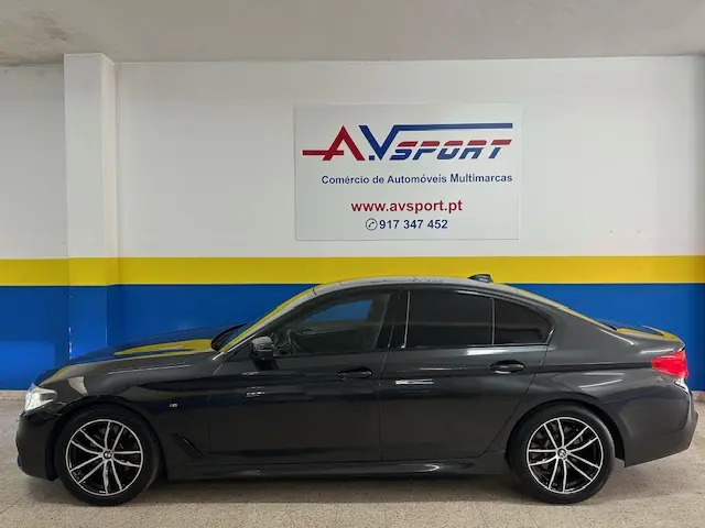 BMW 520 d Pack M Auto 6