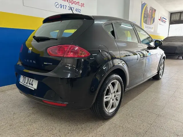SEAT Leon 1.6 TDI ECOMOTIVE Style 3