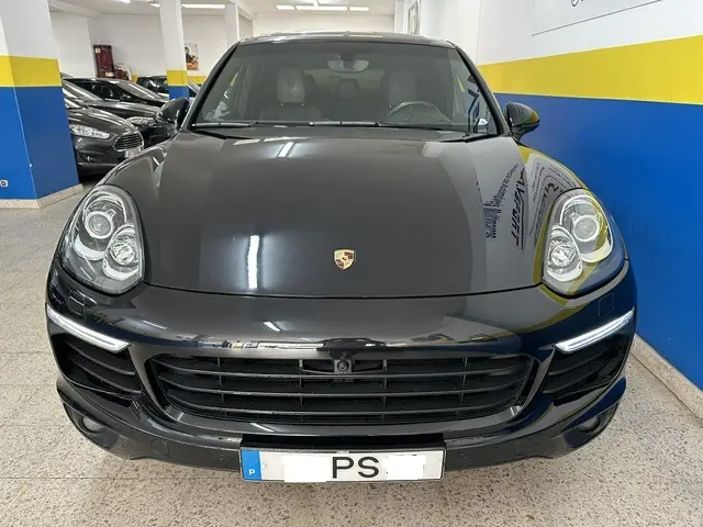 Porsche Cayenne 3.0 V6 4