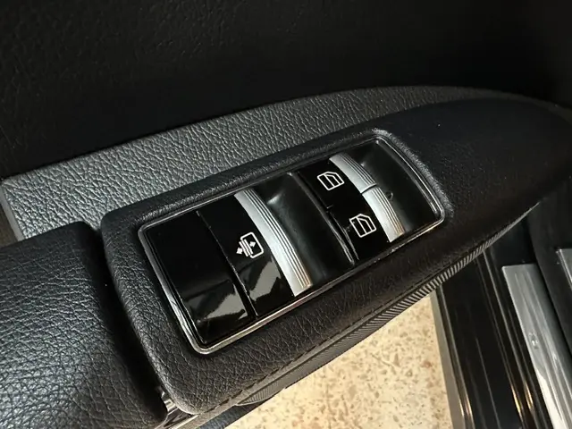 Mercedes-Benz S 350 BlueTEC 22