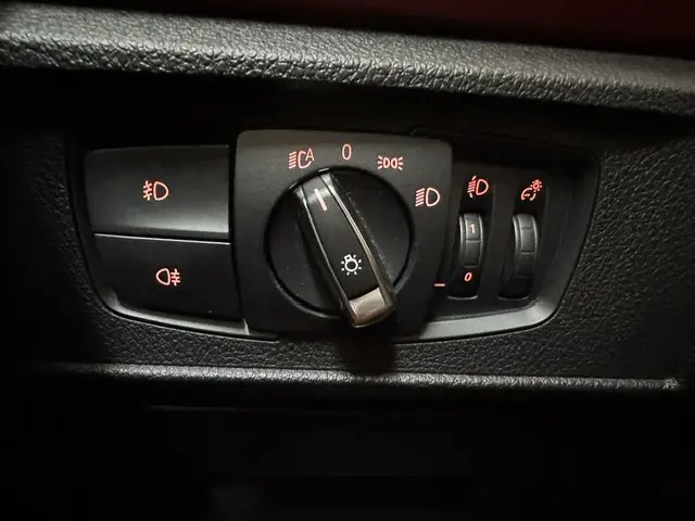 BMW 116 d EDynamics Line Sport 19