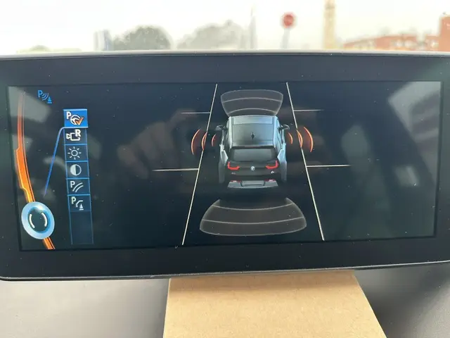 BMW i3 (60 Ah) 28