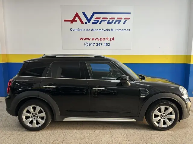 MINI Countryman One D 4Business Plus Auto 2