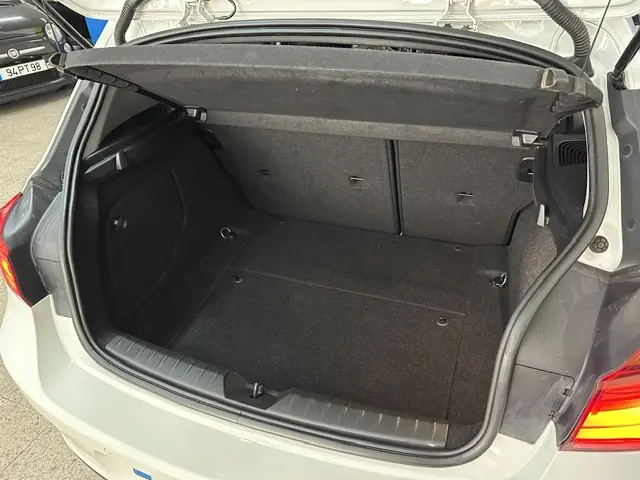 BMW 116 d EDynamics Line Sport 21