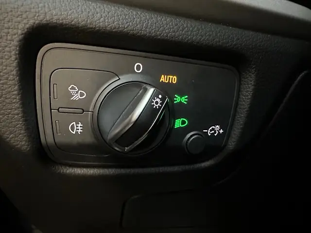 Audi A3 Sportback 30 TDI Design 21