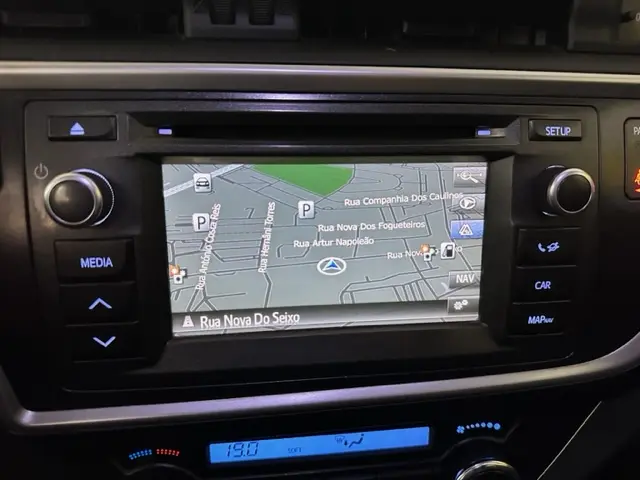 Toyota Auris Touring Sports 1.8 HSD Comfort +P.Sport+Navi 15