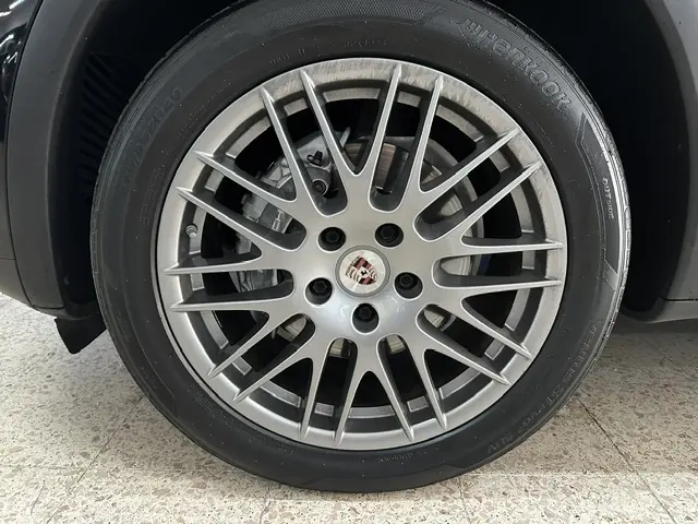 Porsche Cayenne 3.0 V6 30