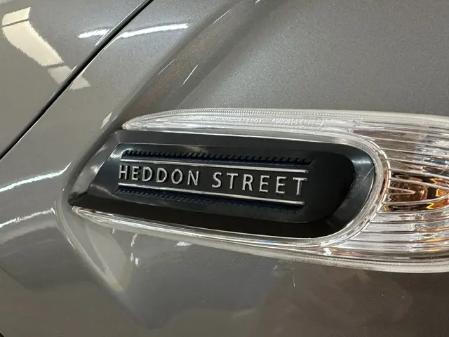 MINI 5 Portas Cooper 23