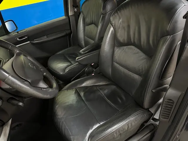 Peugeot 807 2.0 HDi Navteq 9