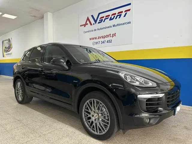 Porsche Cayenne 3.0 V6 1