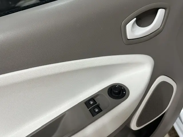 Renault Zoe (c/ Bateria) Intens 19