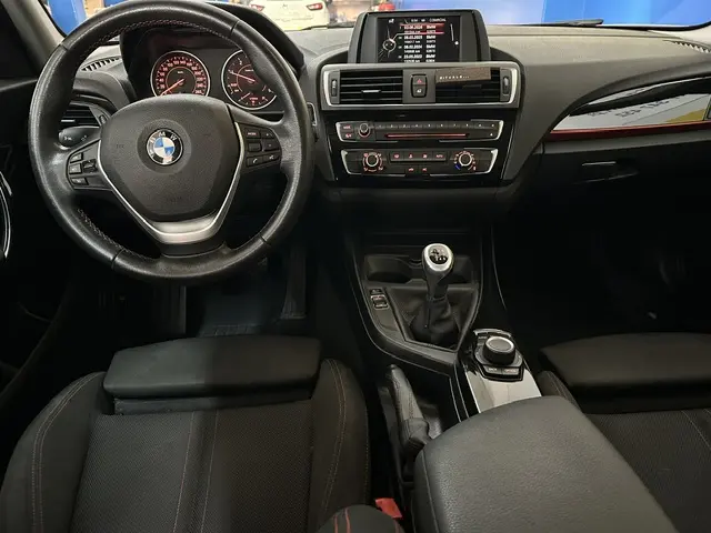 BMW 116 d EDynamics Line Sport 12