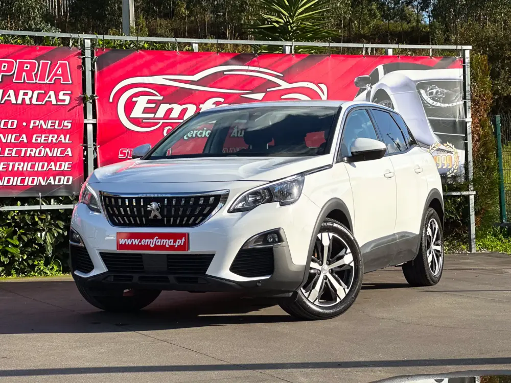 Peugeot 3008 1.5 BlueHDi Allure EAT8 - Motor 1.5 BlueHDi - Cor Cinzento Antracite em Aveiro