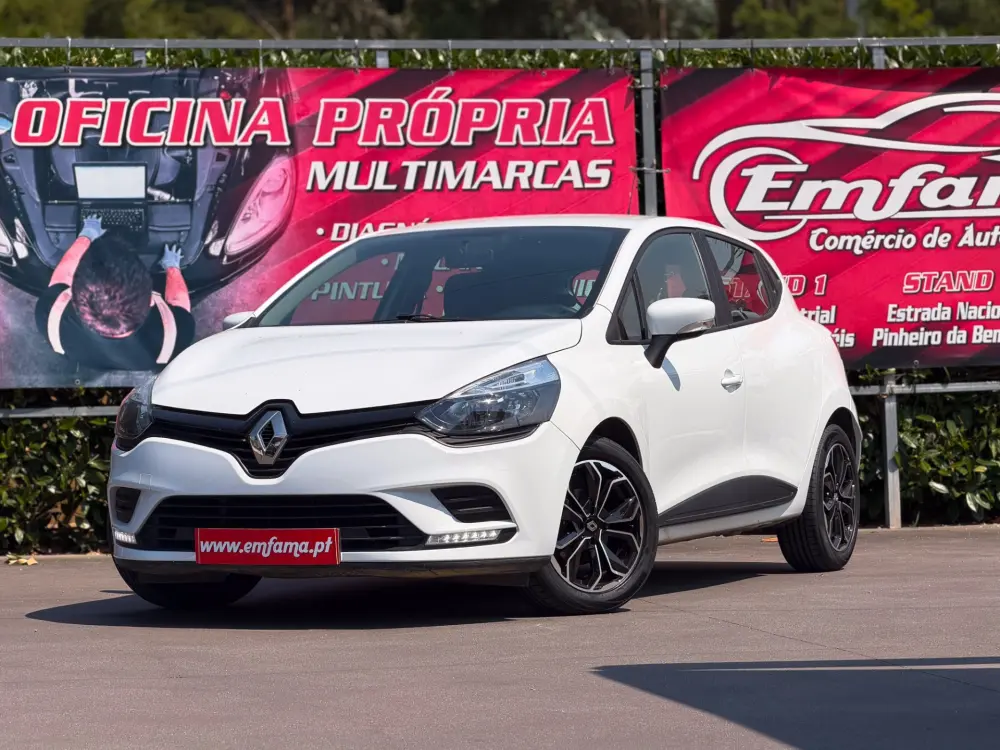 Renault Clio 1.5 dCi Zen - Motor 1.5 dCi - Cor Cinzento Metalizado em Aveiro