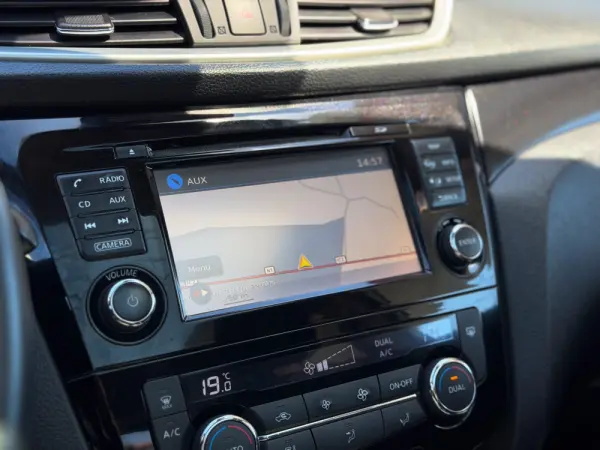 Nissan Qashqai 1.5 dCi 360 18