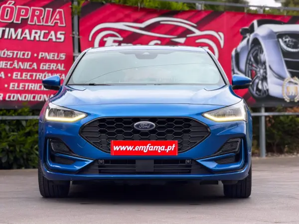 Ford Focus 1.0 EcoBoost MHEV ST-Line 4