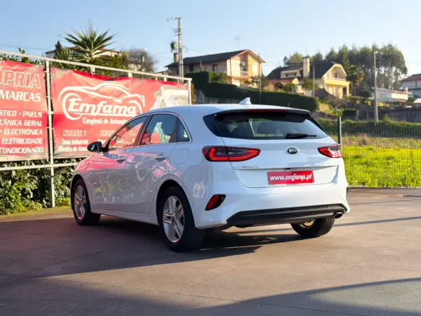 Kia Ceed 1.0 T-GDI Urban 6