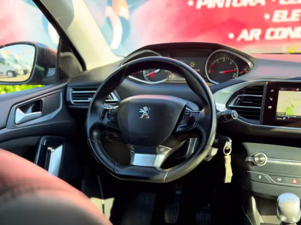 Peugeot 308 SW 1.5 BlueHDi Active J17 18