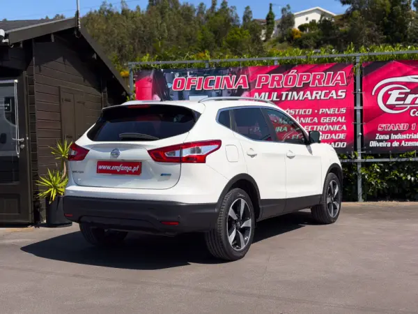 Nissan Qashqai 1.5 dCi 360 9