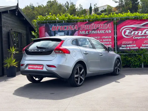 Volvo V40 1.6 D2 Kinetic Eco 8