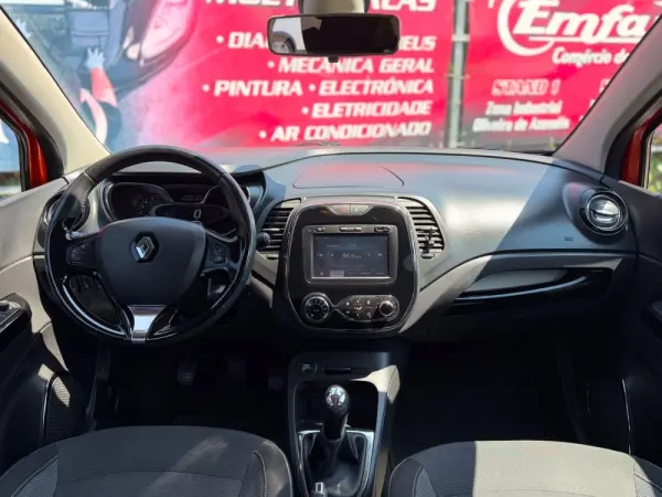 Renault Captur 0.9 TCE Expression 12
