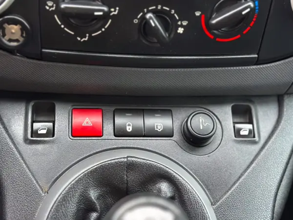 Citroën Berlingo 1.6 BlueHDi Feel 17