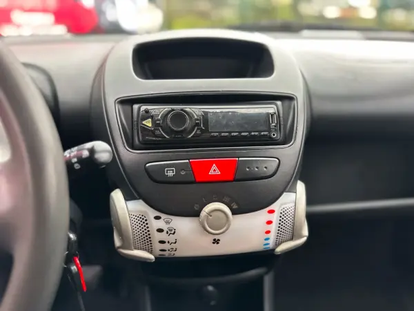 Citroën C1 1.0 Advance 13