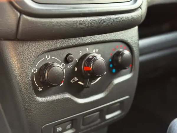 Dacia Dokker 1.5 Blue dCi Comfort 19