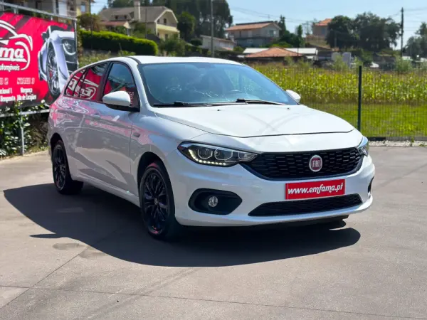 Fiat Tipo 1.3 M-Jet Street 10