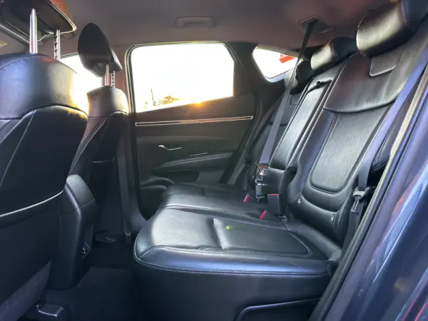 Hyundai Tucson 1.6 CRDi Business 13