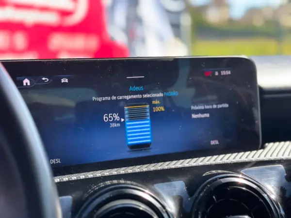 Mercedes-Benz CLA 250 e Style Plus 19