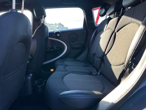 MINI Countryman Cooper D 15