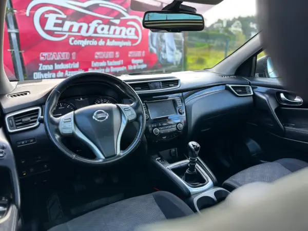 Nissan Qashqai 1.5 dCi 360 13