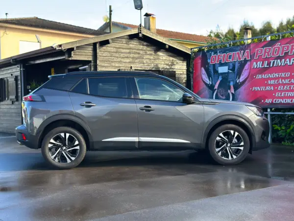 Peugeot 2008 1.5 BlueHDi GT 10