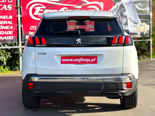 Peugeot 3008 1.5 BlueHDi Allure EAT8 10