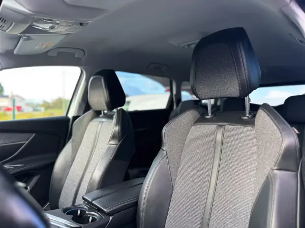 Peugeot 5008 1.5 BlueHDi Active 12